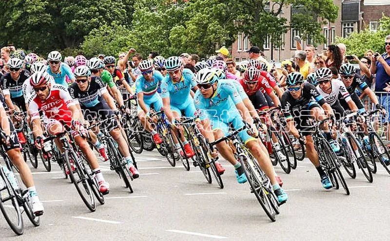 市长亲临现场：一场城市的运动盛宴